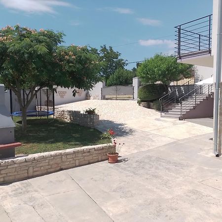 Village Heaven Bokordići Eksteriør billede